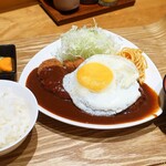 ももやま - 2019年8月　ハンバーグカツセット【900円】