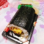 ゐざさ - 恵方巻き　縦から　どこを食べても具にあたりますと店員さんが言った通りでした