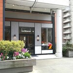 La Brianza - いつも外観写真から撮っちゃう☆