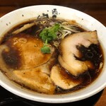 麺匠 中うえ  - 醤油らぁ麺750円鶏×鯛