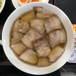 Aidukitakata ramen bannaiko boshi - 坂内満足定食1,380円の焼豚ラーメン！焼豚のお花畑です♡