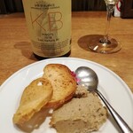 鉄板焼き Oribe - 白ボトルとリエット