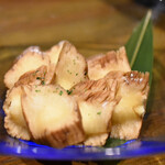 くいもんや 参場火 - いぶりがっこチーズ