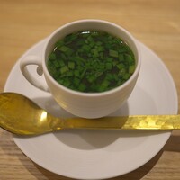 Point - つぶ貝とセリのロワイヤル。洋風茶わん蒸し。