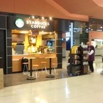 スターバックスコーヒー - 左が、元泉南イオンのお店の子。