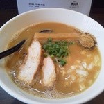 RAMEN MOSH - MOSH　豚骨魚介醤油