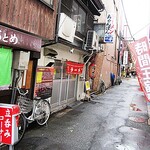 Niippei - 小倉駅ニシのディープ路地。