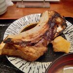 備長炭火焼 じげ - 鮪かまの炭火焼き（小）