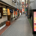 Ippei - 店舗前通り