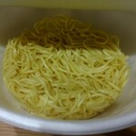 Roson Jiroumaruten - 麺はノンフライ麺