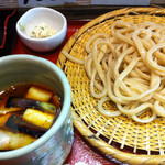 手打ちうどん 安仁屋 - 辛味肉なすうどん