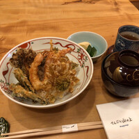 てんぷら 山の上 Roppongi 東京ミッドタウン店 - 