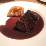 ラ キュイジーヌ ド カワムラ - ○牛頬肉のワイン煮込み＆蕪様