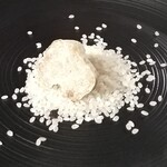 （h）etta - 白トリュフ