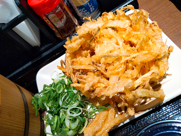 下北でサクッと小腹を満たしてくれる手頃な天ぷらとうどん By Takepunks 丸亀製麺 下北沢店 下北沢 うどん 食べログ 下北でサクッと小腹を満たしてくれる手頃な天ぷらとうどん By Takepunks 丸亀製麺 下北沢店 下北沢 うどん 食べログ