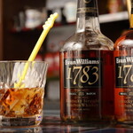 Bar RED - 1783