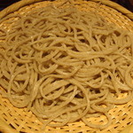 そば 三休 - 荒挽き蕎麦1