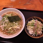 Yuu Yuu Tei - 丸ネギラーメンとネギチャーシュー丼