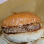 ロッテリア - チーズチーズチーズの絶品チーズバーガー