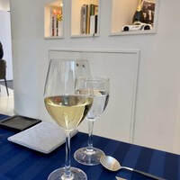 ザ モメンタム バイ ポルシェ - 白ワイン