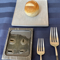 ザ モメンタム バイ ポルシェ - パン&オリーブオイル