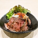 日本產烤牛肉蓋飯