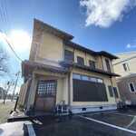 鮨し人 - 外観☆