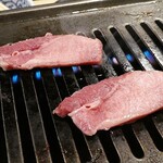 焼肉 こじま - 上タン税抜2300円
