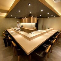 鮨 みや川 - ゆったりカウンター