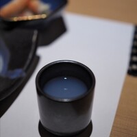 鮨 みや川 - ウェルカムドリンクしじみ汁