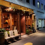 ビストロ・シンバ - 外観