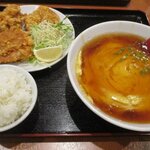 台湾料理 王府 - 天津麺+唐揚げ３個+ライス(小)！