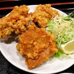 台湾料理 王府 - 唐揚げ３個！