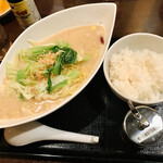 Chuugokumenhanshubouhao - 白胡麻担々麺