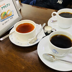 エビアンコーヒー - このセット
(メニューのセット)
素敵なの
生クリームのサンドと普通のサンド
2つセット
食べたい！！