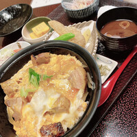 名古屋コーチン・旬菜 一鳳 金山本店 - 
