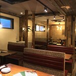 TORAのお肉屋さん - ソファー席でゆったりと