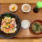 日乃本食堂 - バラちらし丼 ¥680