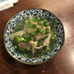 立ち呑み くにし - 牛スジ大根