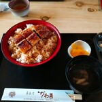Kawazen - 鰻丼肝吸い