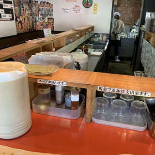 麺屋しのはら 三日月食堂_2