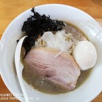 煮干中華ソバ イチカワ - 白中華ソバ+味玉