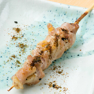 七味唐辛子と山椒が『鳥せゑ』流◆老舗より取り寄せる”薬味”