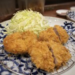 博多とんかつ あんず食堂 - 私は空腹ではないのですが、何かオーダーしないとマナー違反ですので ◆ヒレかつ定食（1000円：税込）を。