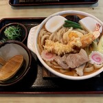 あつはら - 鍋焼きうどん　１２００円