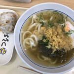 麺乃庄つるまる饂飩 - 火曜日はこのセットですよ