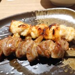 Sandaime Torimero - 正肉(肩小肉)串150円
                        砂肝150円