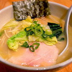 麺や 福一 - 濃厚鶏スープ鶏塩ラーメン（720円）