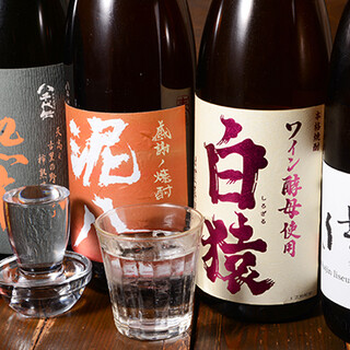 ドリンクメニューも、ちょっと珍しいお酒をご用意しております