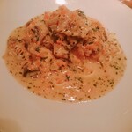 Kamekichi - 紀州産スズキのデュグレレ風(一人前)ガルニはパスタ♪